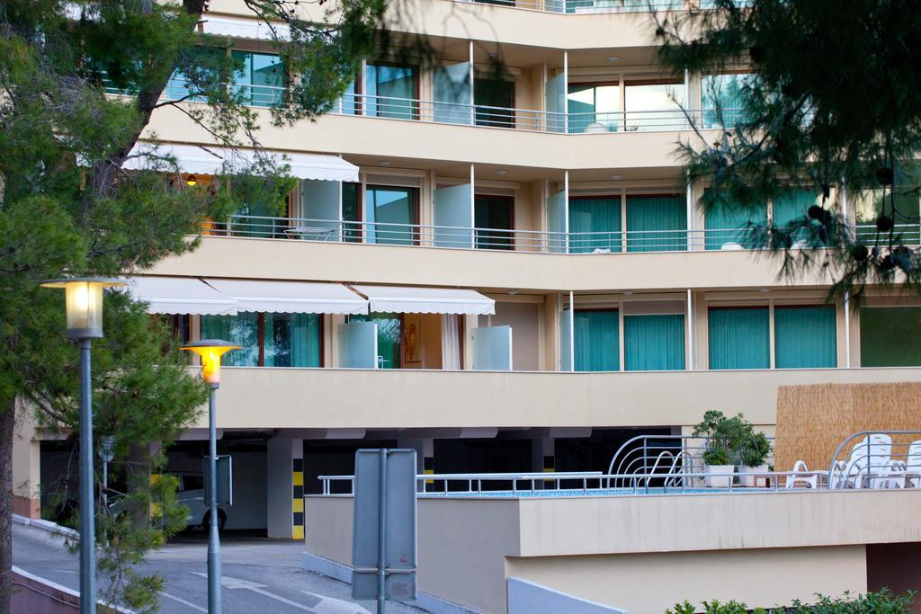 Residence Apartments Anamaria Podstrana Esterno foto