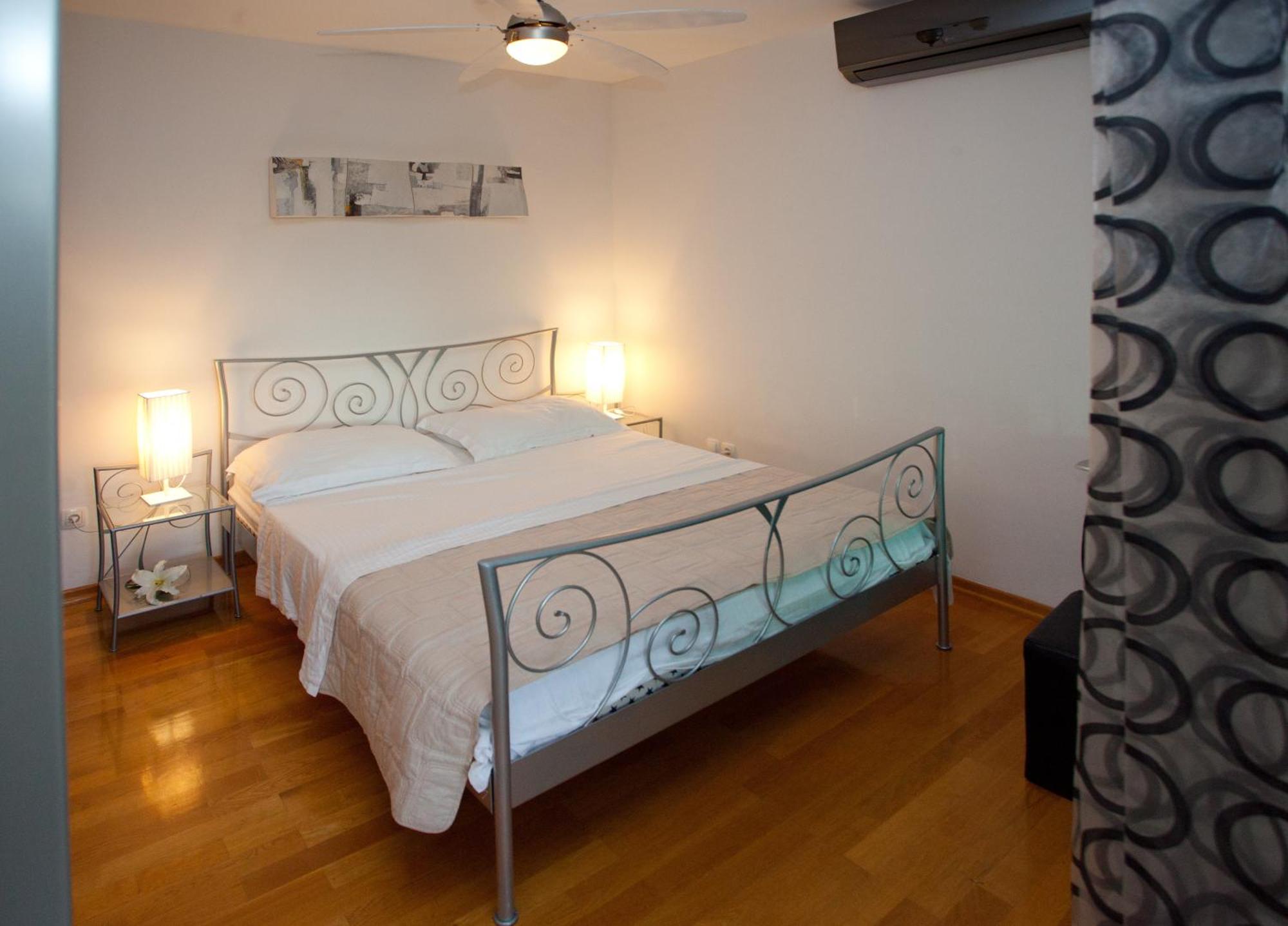 Residence Apartments Anamaria Podstrana Camera foto