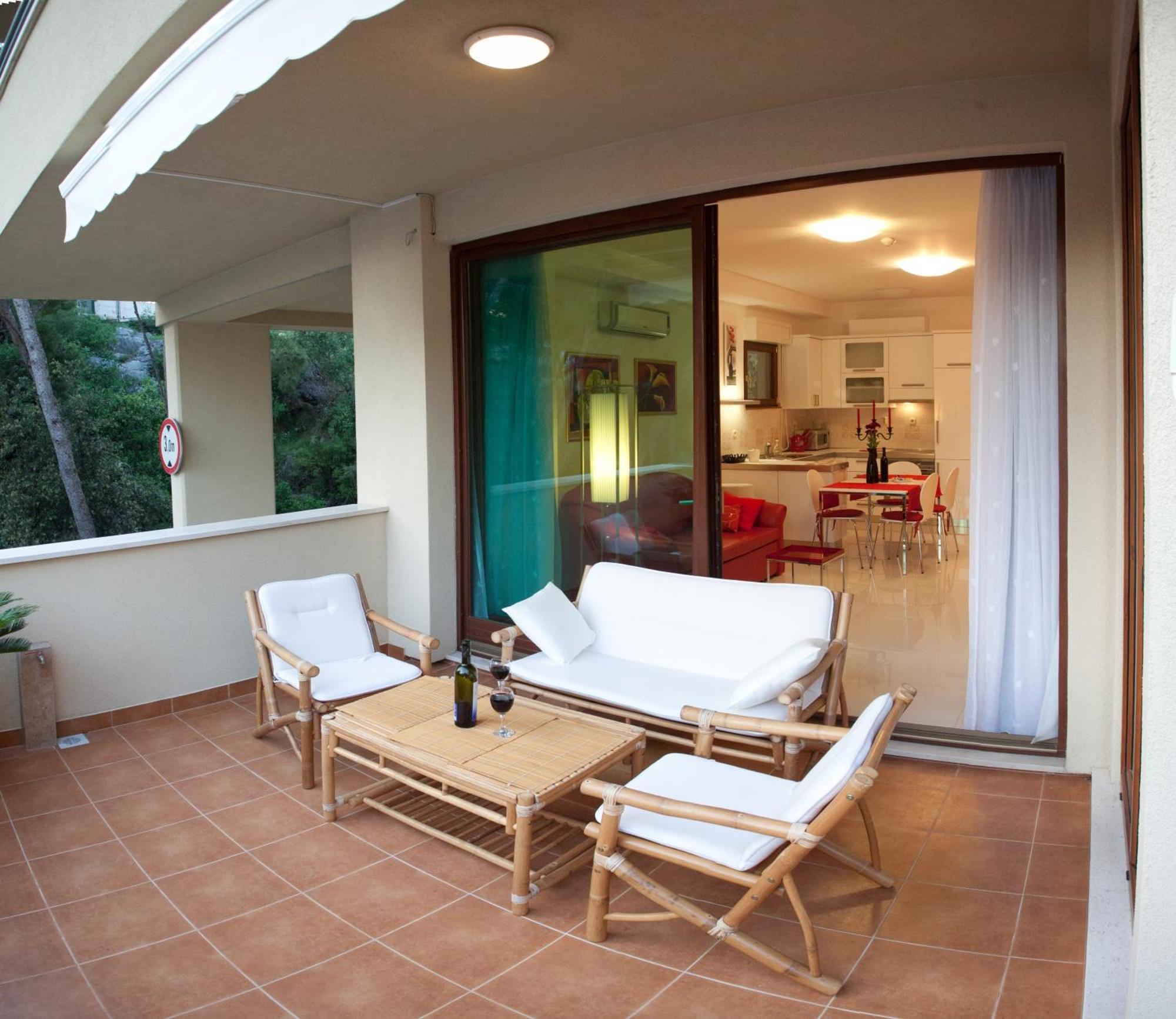 Residence Apartments Anamaria Podstrana Esterno foto